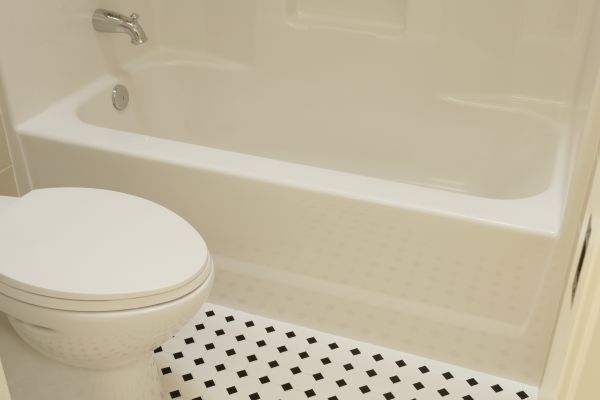 Fiberglass Tub Replacement in Crawfordsville